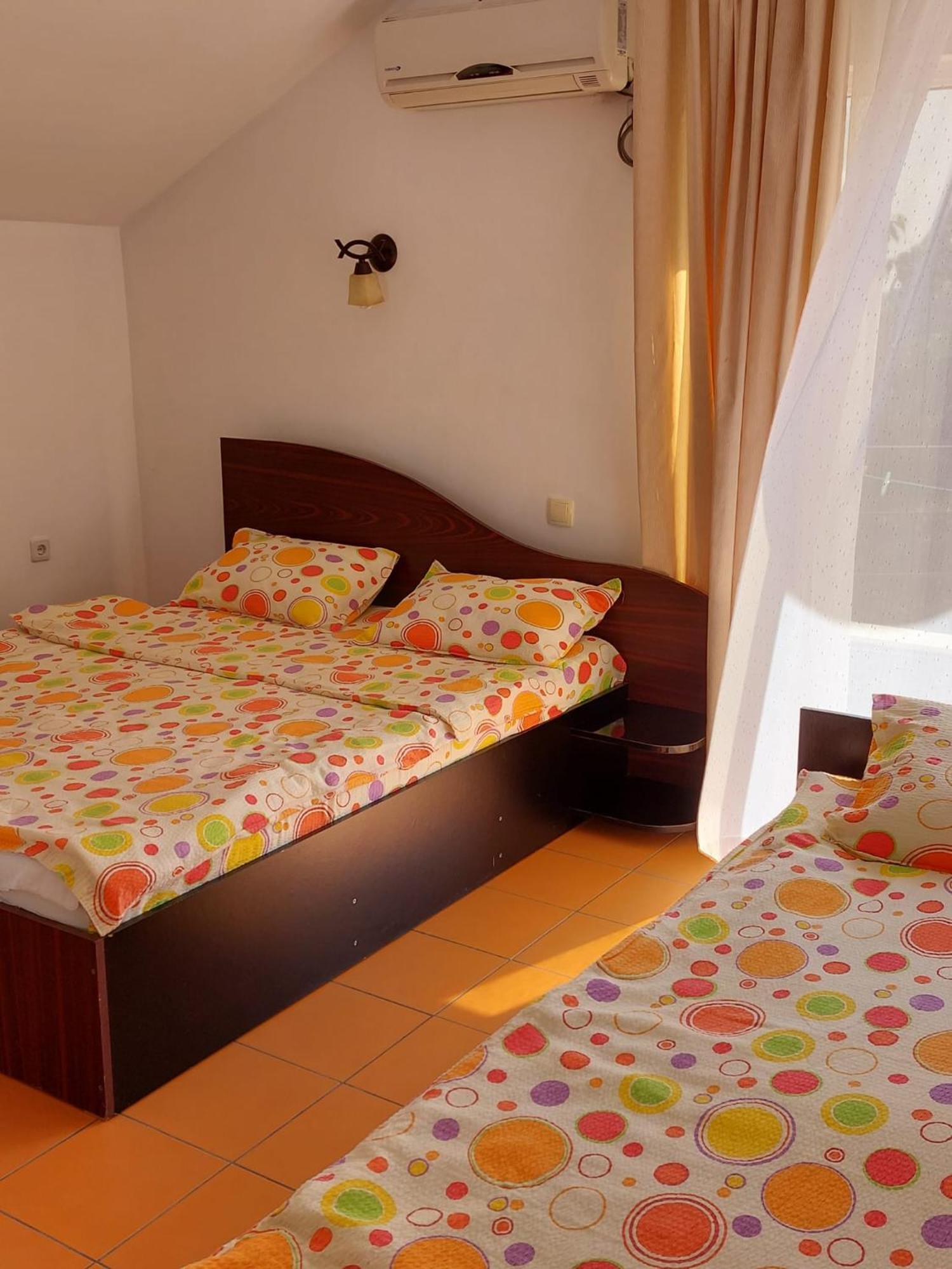Vila Leonard Hotel Costinesti Exterior photo